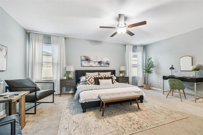Building Photo - 8887 Little Bluestem Dr