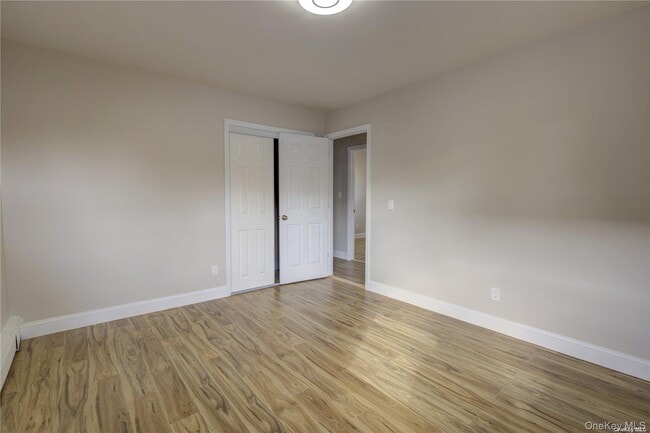 Building Photo - 207 Catherine Ave