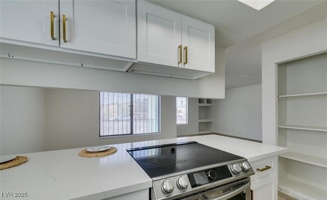 Building Photo - 6932 Kilgore Dr