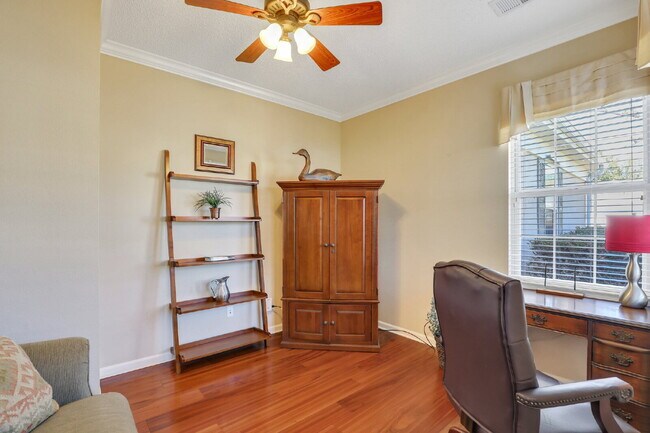 Building Photo - 12 Moonglow Ct