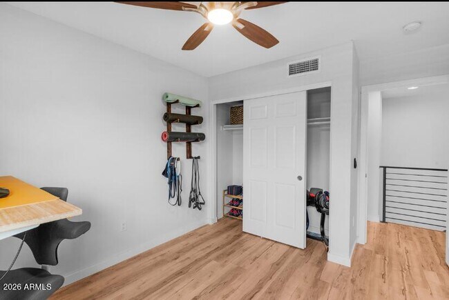 Building Photo - 2929 N 39th St