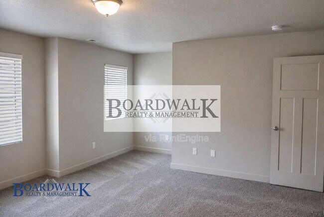 Building Photo - 14388 S Ferndale Way