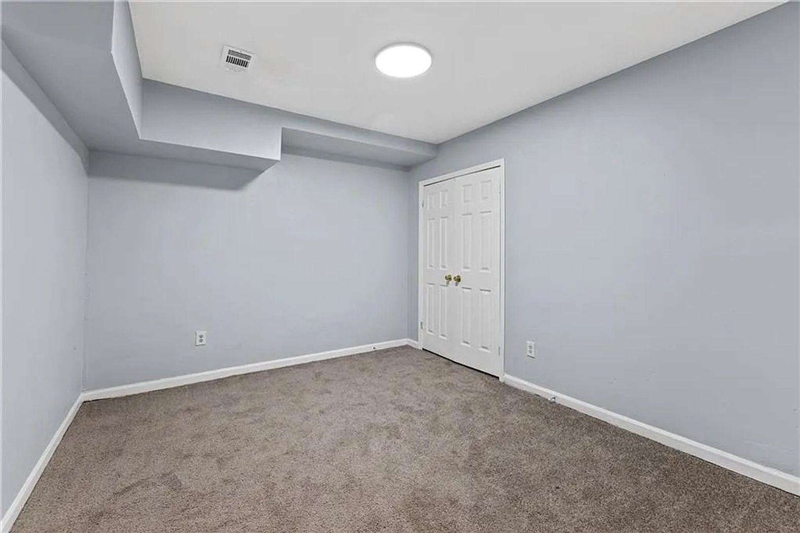 Building Photo - 1415 Eric St SE
