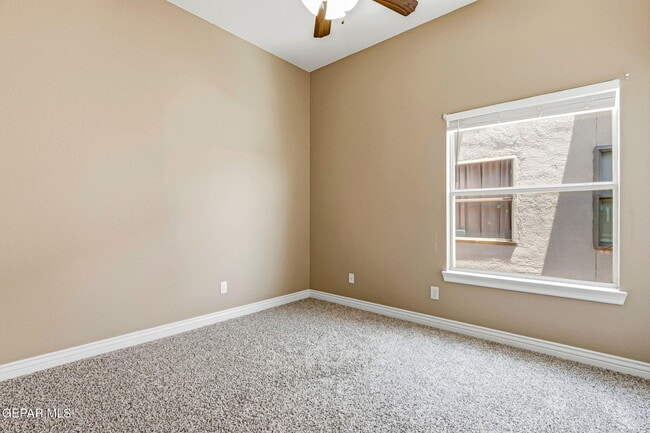 Building Photo - 3727 Grand Bahamas Dr