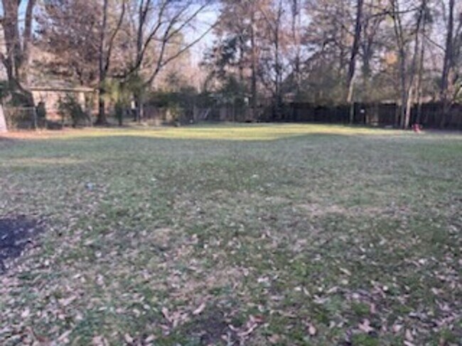 Building Photo - 3230 Rosemary Ave