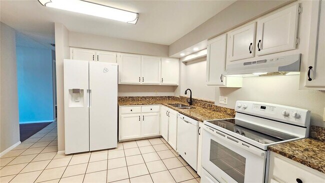 Building Photo - 12112 Rotuma St