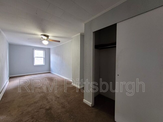 Building Photo - 3053 Brereton St
