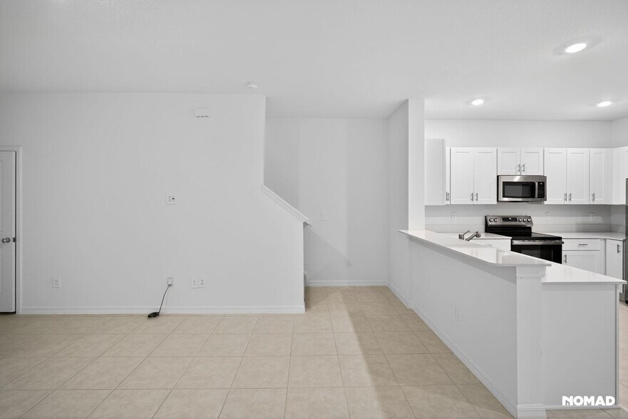 Building Photo - 10153 Trumpet Honeysuckle Wy