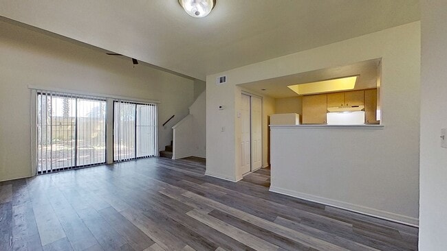 Building Photo - BEAUTIFUL MAYPORT LANDING TOWNHOME!