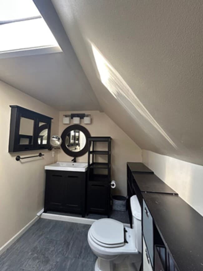 Building Photo - Welcome to this Fully Furnished Crocker Highland Gem!