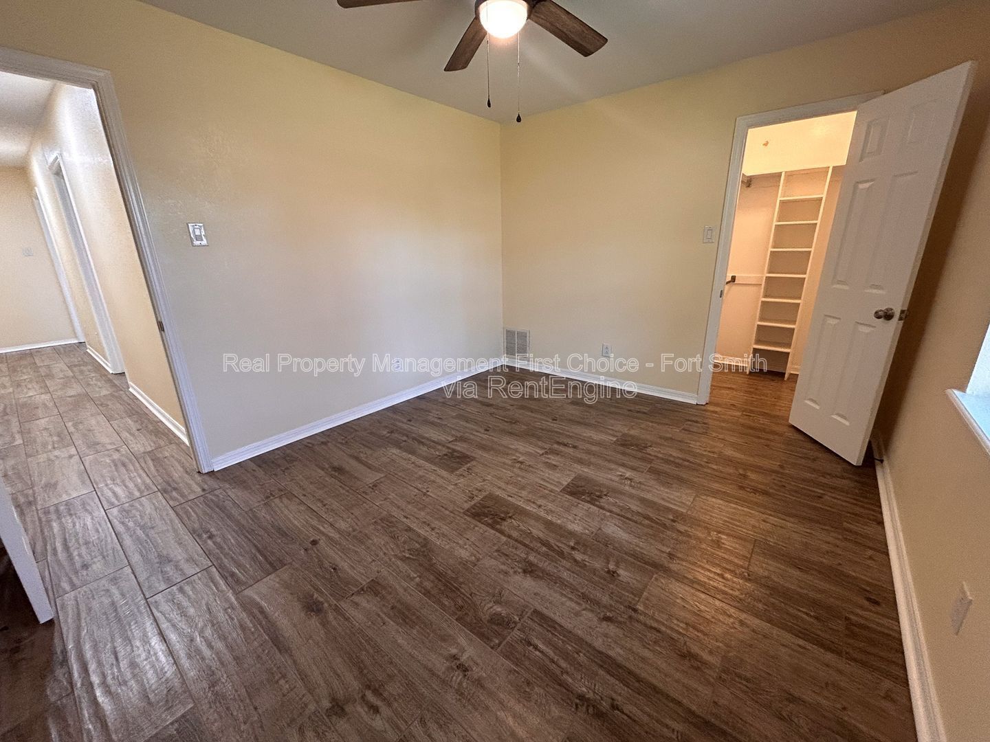 Building Photo - 3200 S 56th St