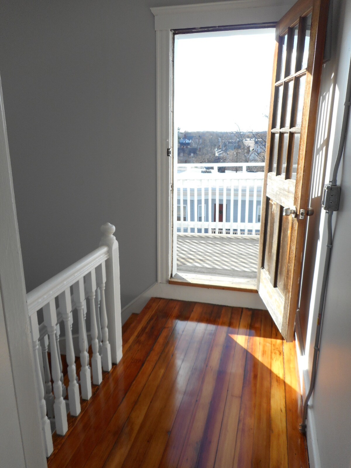 Building Photo - 15 Rowell St