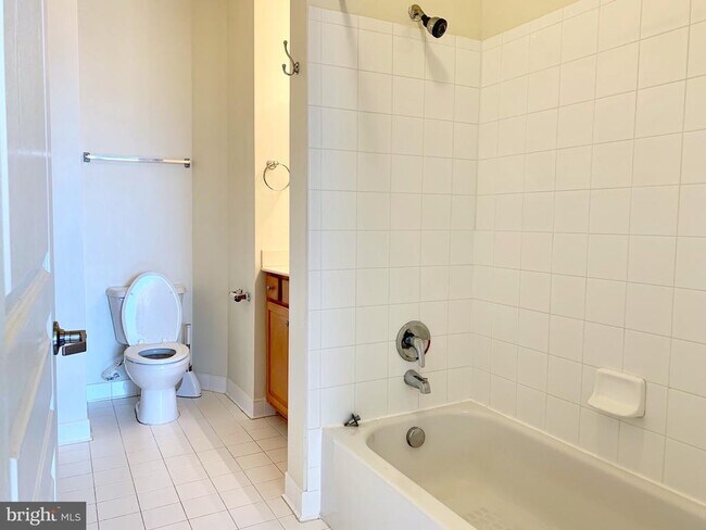 Building Photo - 12001 Market St