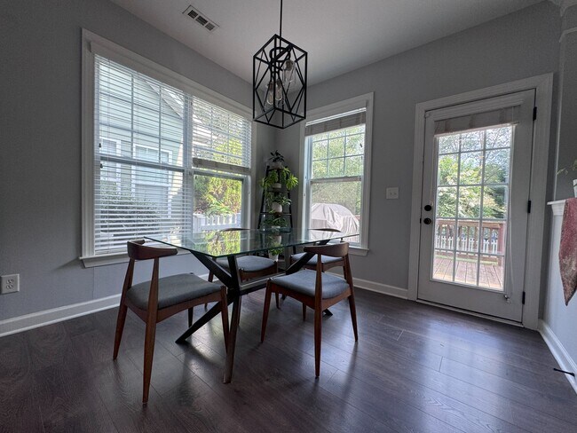 Building Photo - 17817 Overland Forest Dr