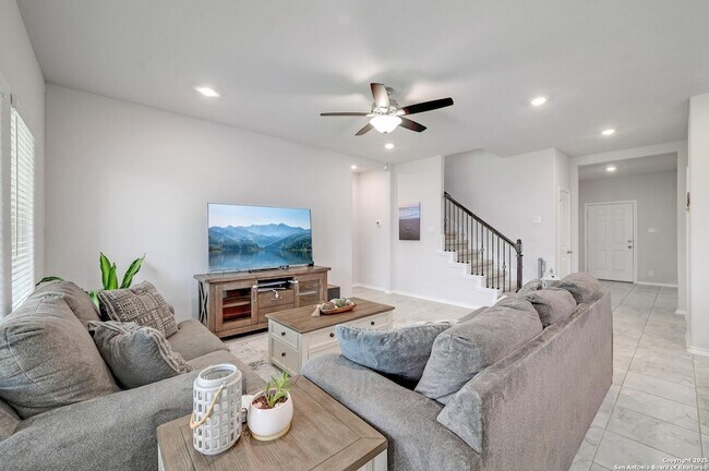 Building Photo - 14468 Gecko Lndg