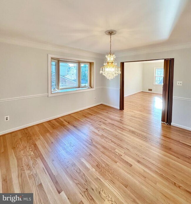 Building Photo - 4567 25th Rd N