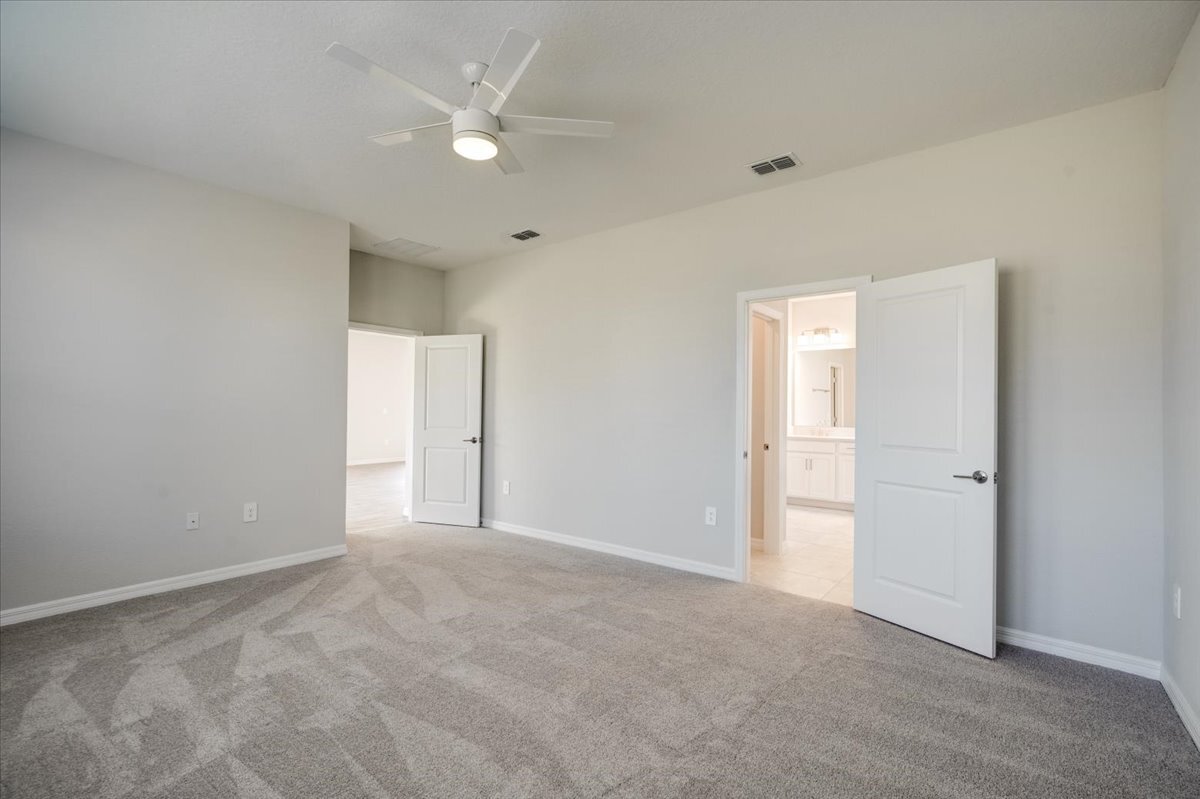 Building Photo - 2118 Ridge Pointe Ln