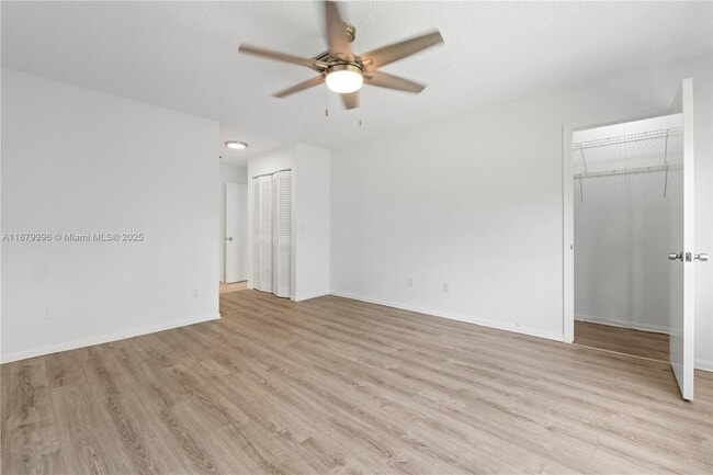 Building Photo - 21578 Juego Cir