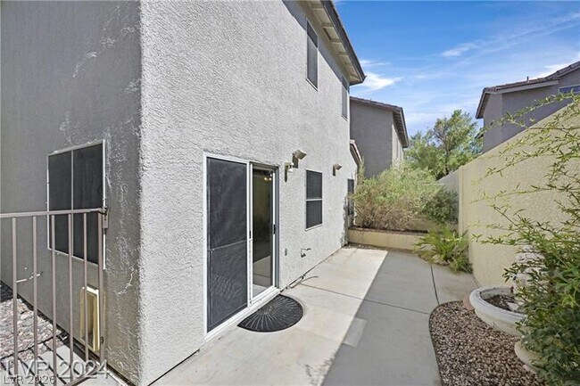 Building Photo - 10239 Keystone Pastures St