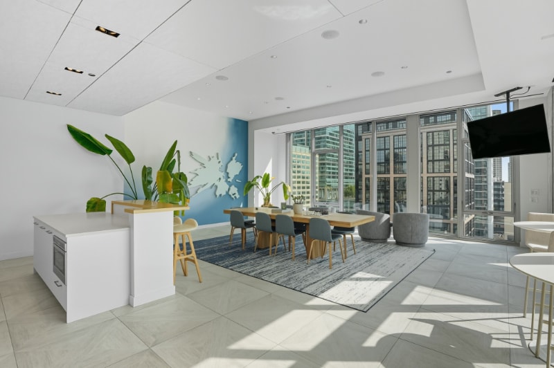 Building Photo - 630 W Randolph St