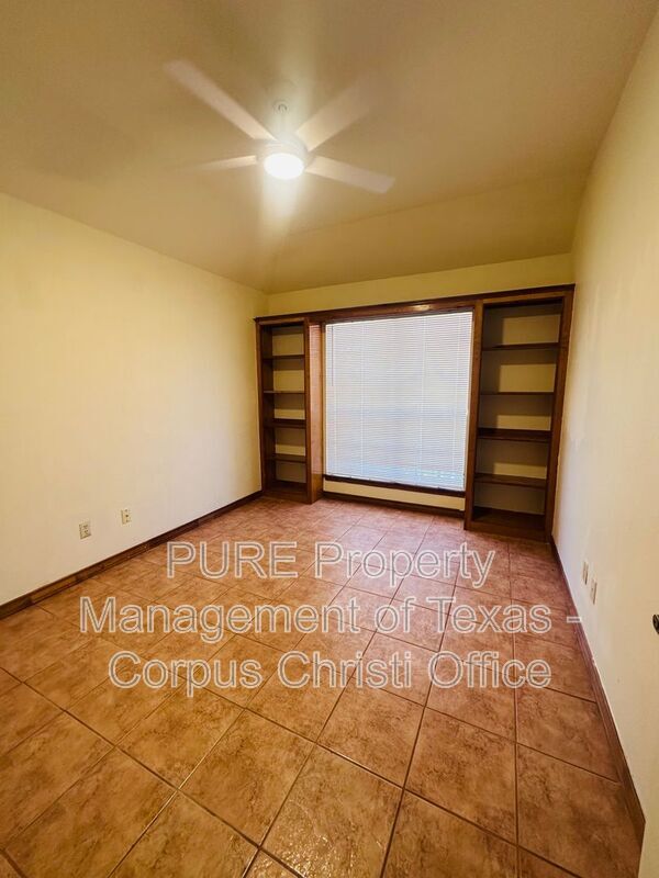 Building Photo - 4205 Snowbird Dr