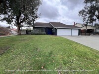 Building Photo - Nice Home For Rent