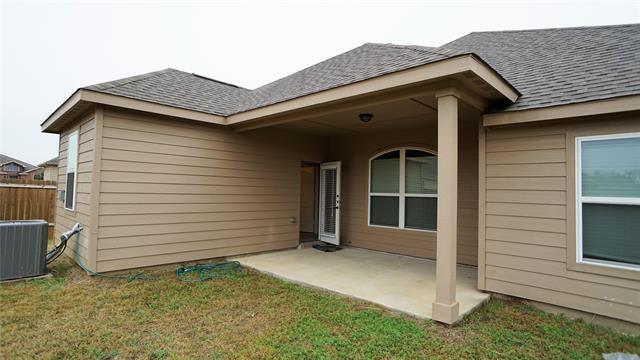 Building Photo - 813 Oak Valley