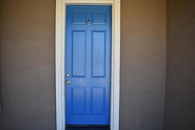 Building Photo - 4670 Tolman Way