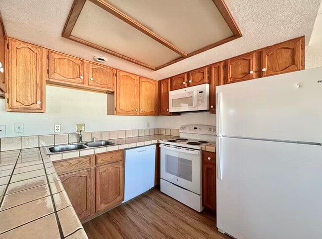 Building Photo - 4310 Sanderling Cir