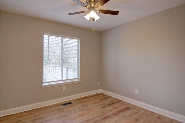 Building Photo - 14257 S Monticello Cir