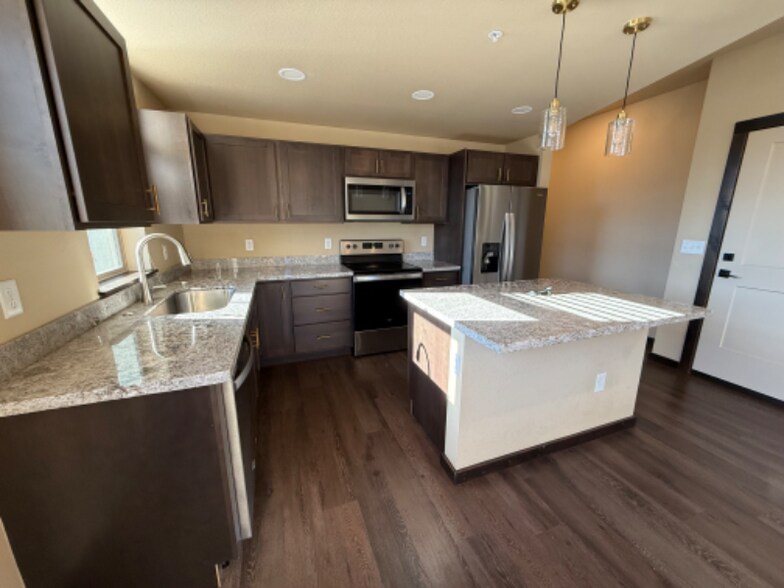 Building Photo - 1768 Wildfire Rd