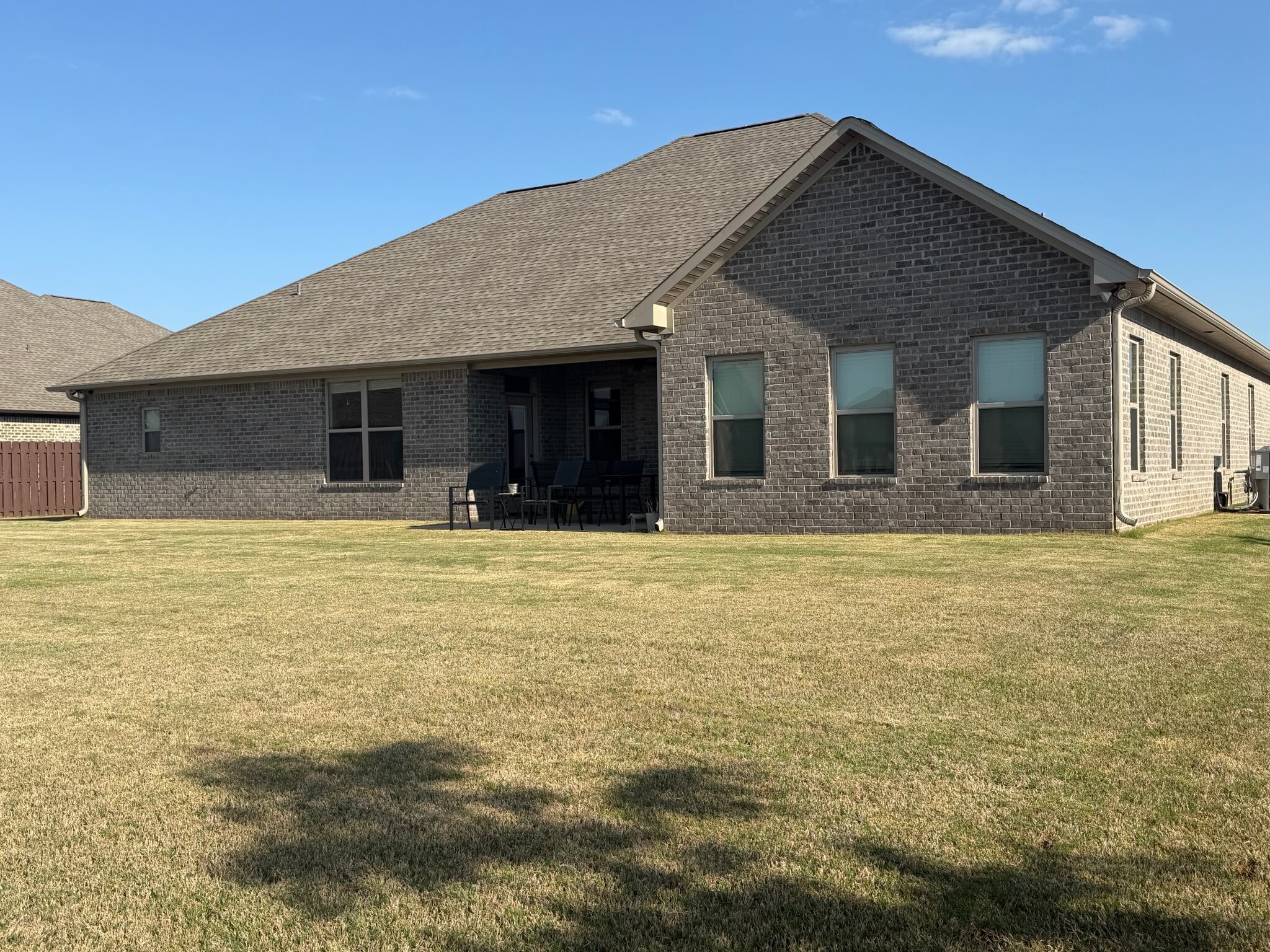 Building Photo - 26316 Woodfield Dr