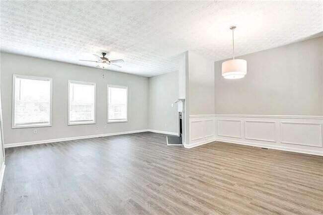 Building Photo - 754 Celeste Ln