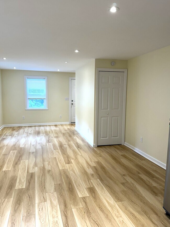 Building Photo - 64 Orrs Mills Rd