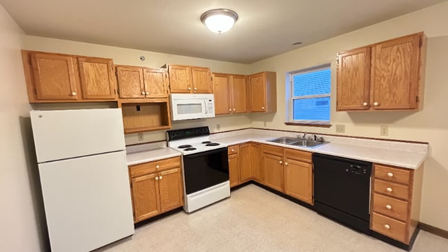 Building Photo - 1941 Western Ave