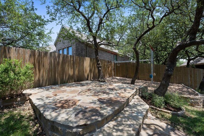 Building Photo - 8606 Evelina Trail