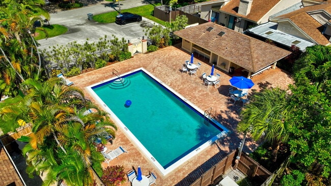 Building Photo - 7745 Stanway Pl