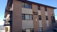 Building Photo - 640 Fairview Ave
