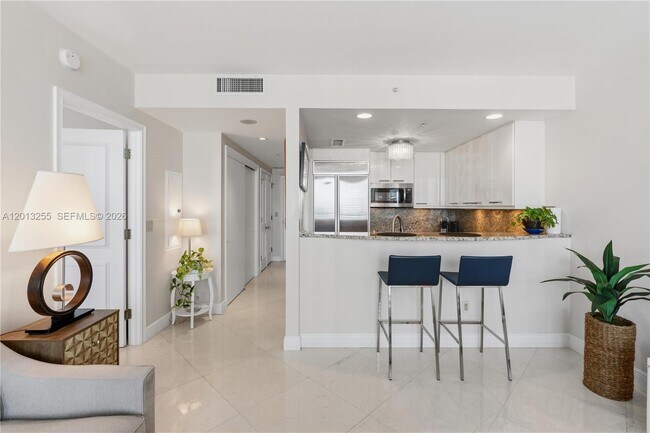 Building Photo - 3350 SW 27th Ave