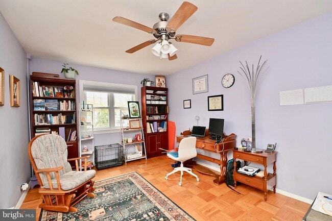 Building Photo - 3309 Martha Custis Dr