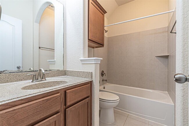 Building Photo - 17626 Sauki Ln