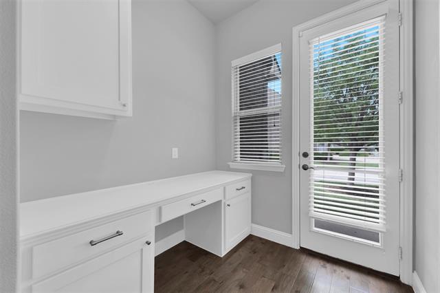 Building Photo - 7212 Kickapoo Dr