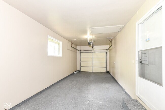 Building Photo - 651 Fabyan Rd