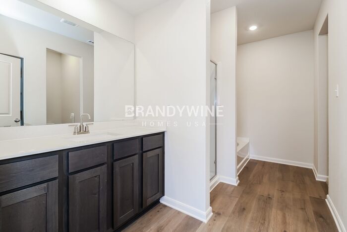 Building Photo - 9500 Teton Vis Dr
