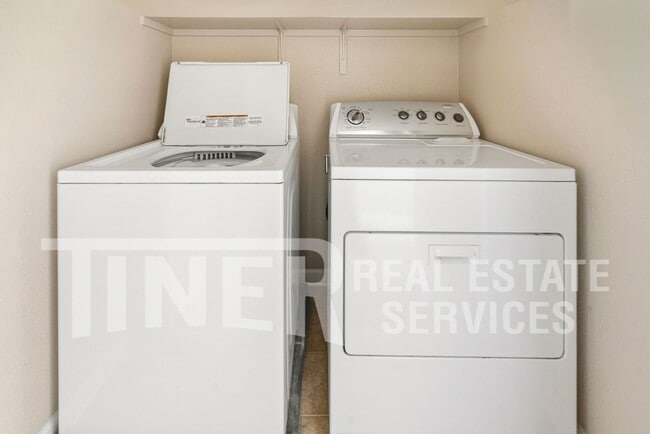 Building Photo - 10824 Atherstone Dr