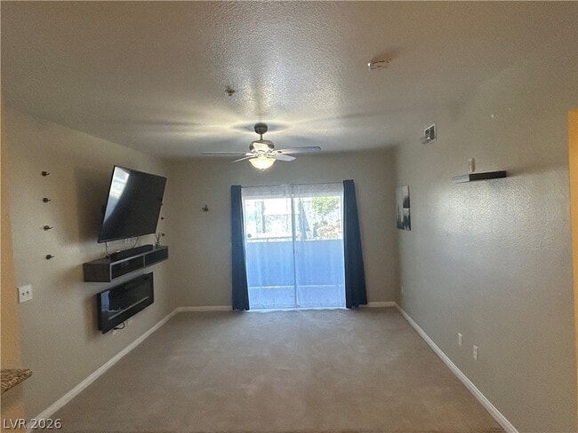 Building Photo - 6955 N Durango Dr