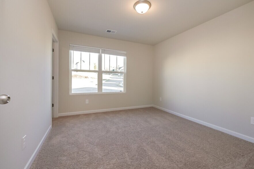 Building Photo - 11152 Shadow Creek Terrace