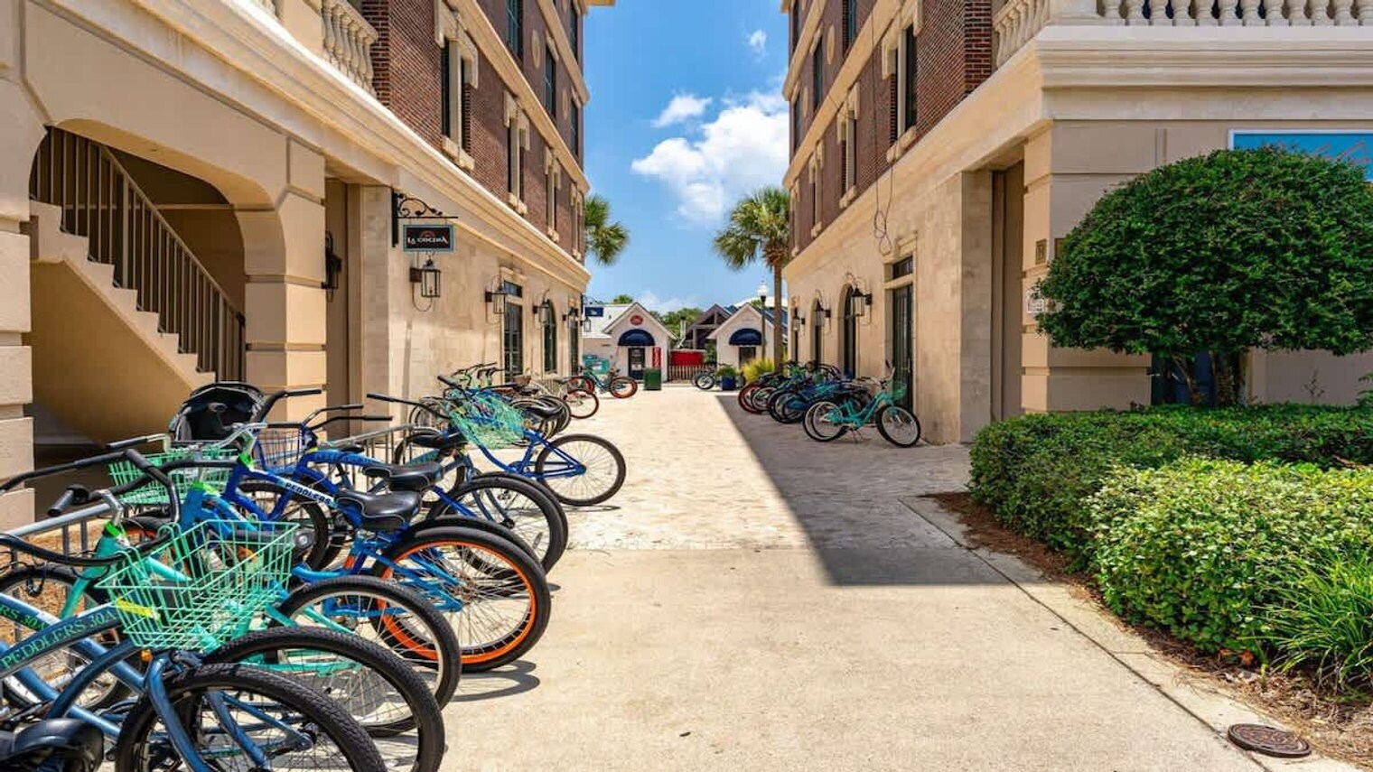 Building Photo - 10343 E County Hwy 30A