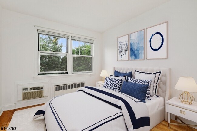 Building Photo - 176 Millburn Ave