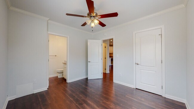 Building Photo - 1711-1713 Redondo Blvd